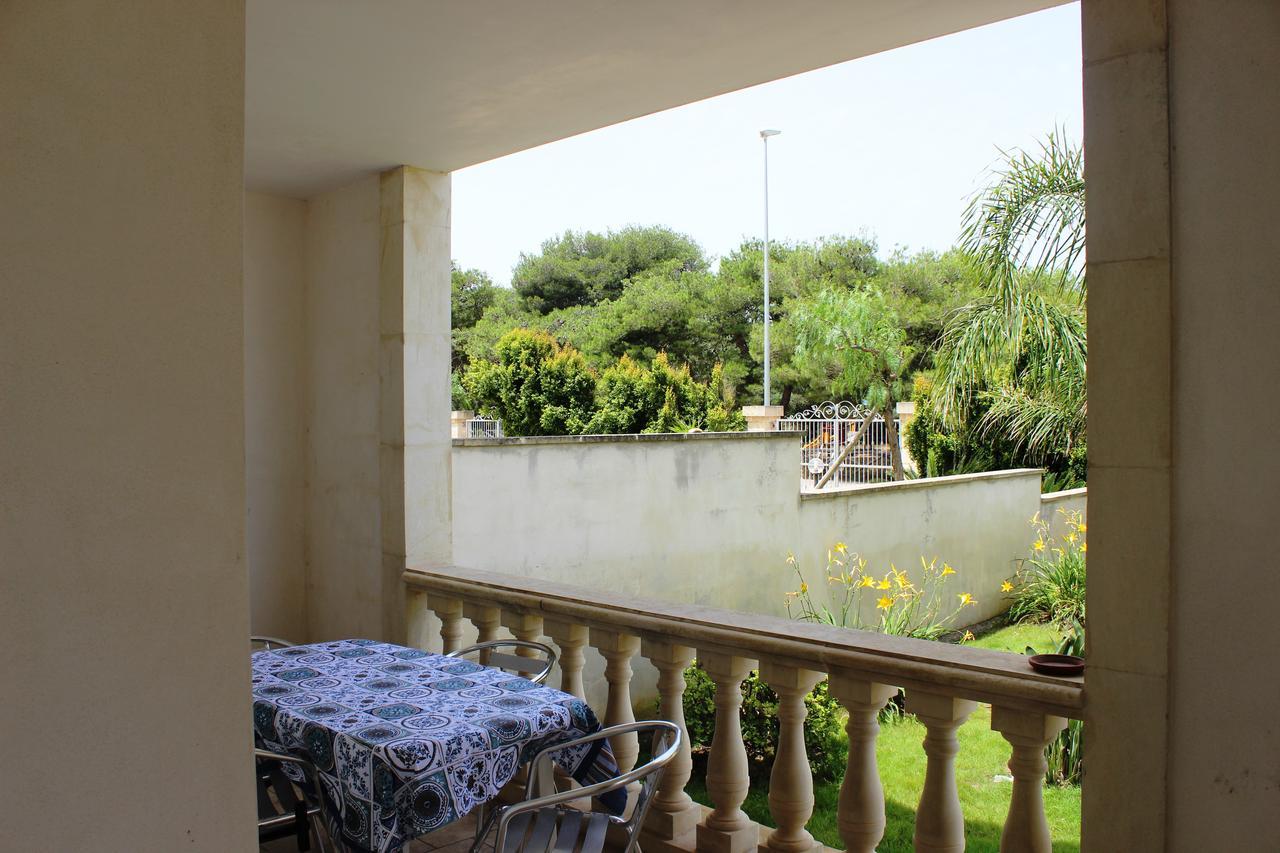 Villa Rosa Candida San Foca Exterior foto